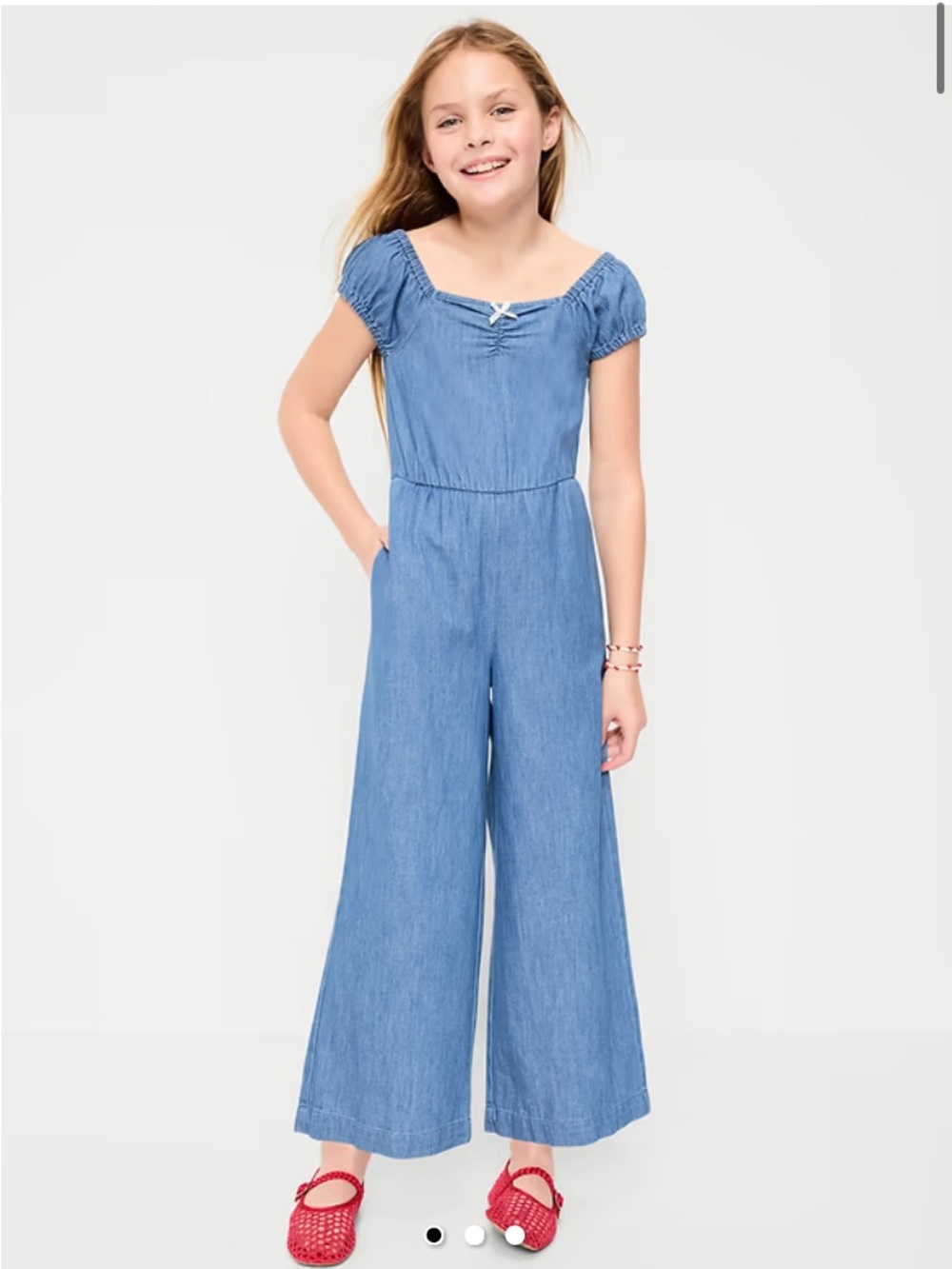 Old Navy Girls Short-Sleeve Chambray Jumpsuit size 8 (M)